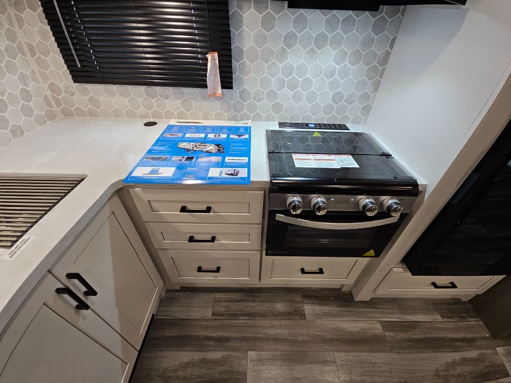 2025 Jayco 2025 Jayco Jay Feather - thumbnail 26