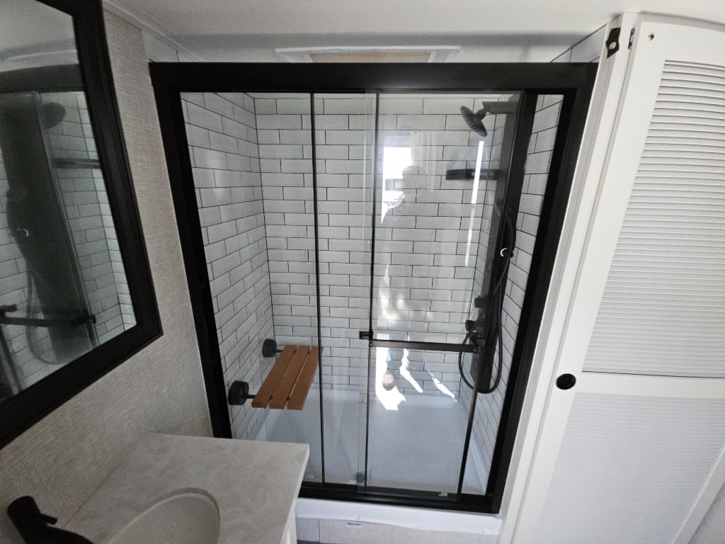 2025 Jayco 2025 Jayco Jay Flight Bungalow - thumbnail 18