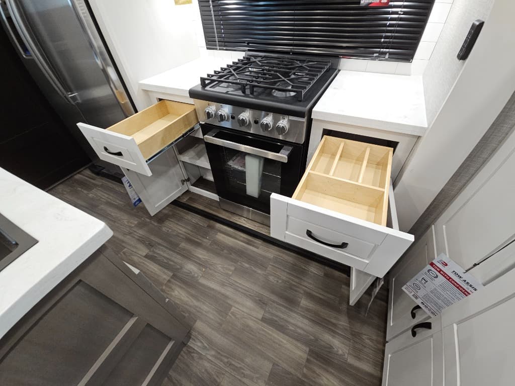 2025 Jayco 2025 Jayco North Point - thumbnail 13