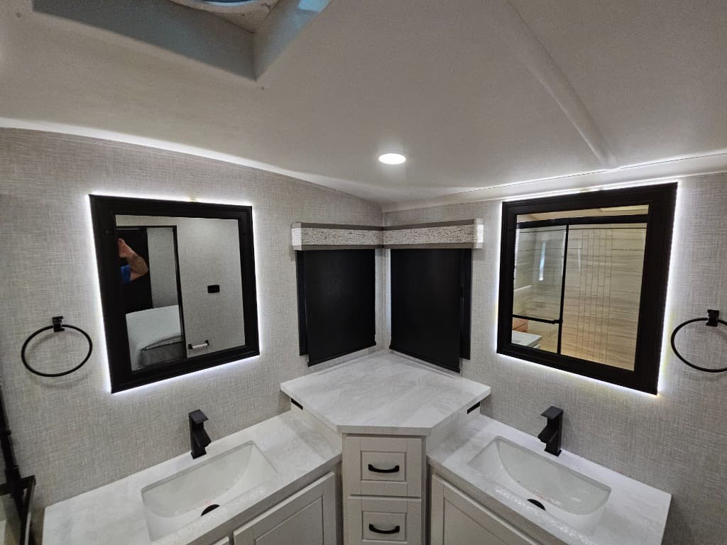 2025 Jayco 2025 Jayco North Point - thumbnail 48