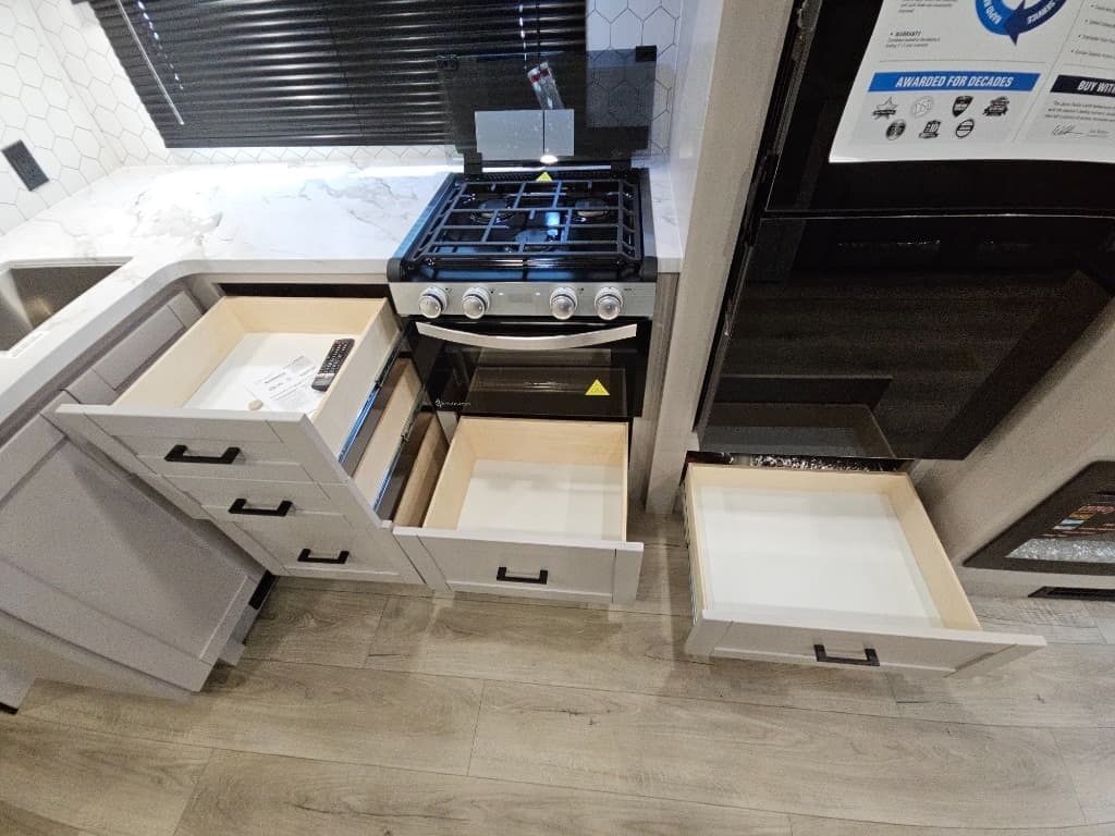 2026 Jayco 2026 Jayco Jay Feather - thumbnail 27