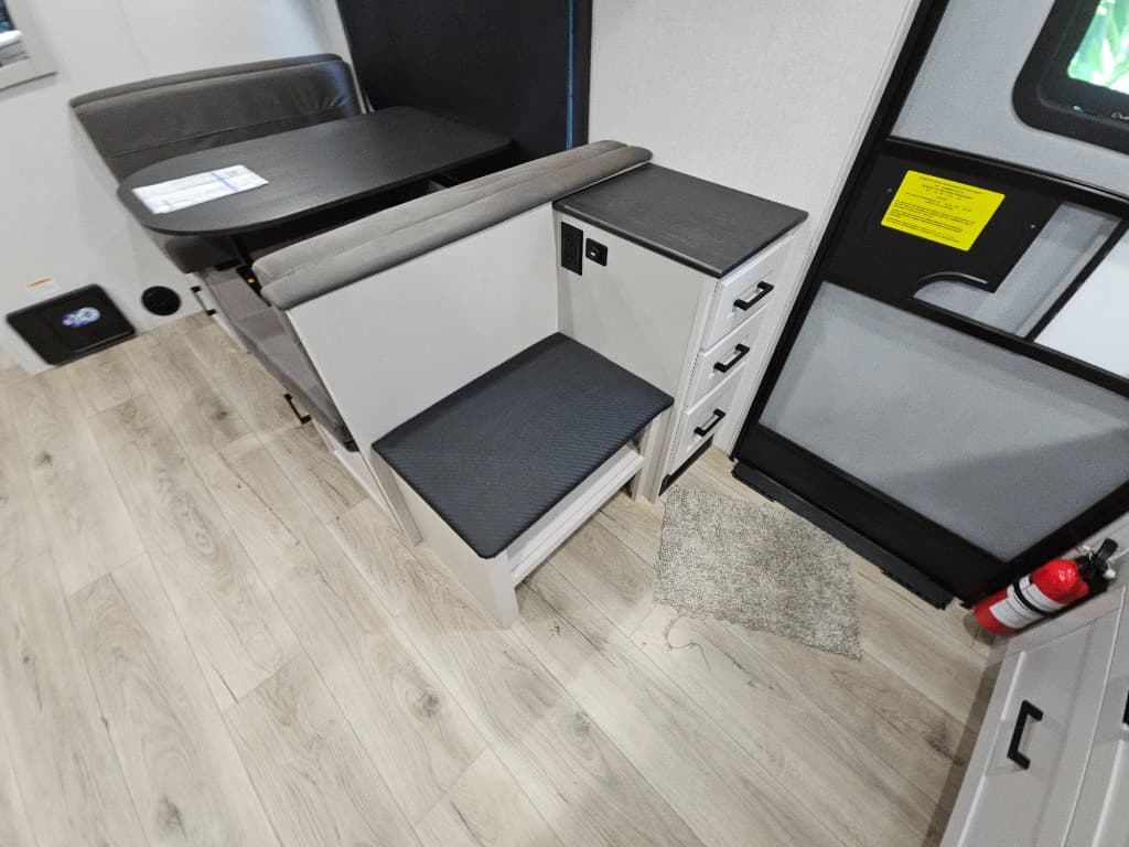 2026 Jayco 2026 Jayco Jay Feather - thumbnail 11