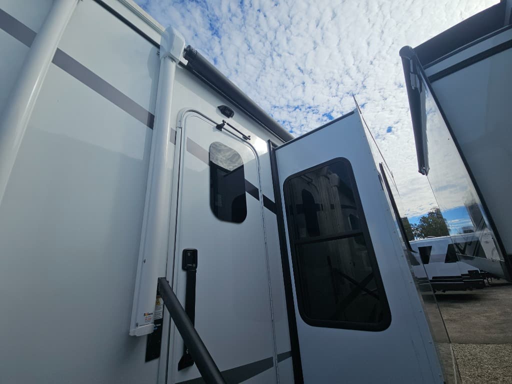 2026 Jayco 2026 Jayco North Point - thumbnail 14