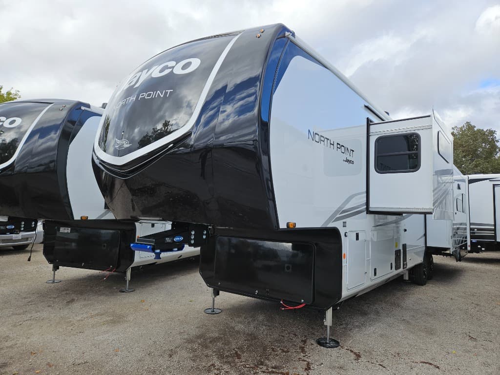 2026 Jayco North Point 387FBTS