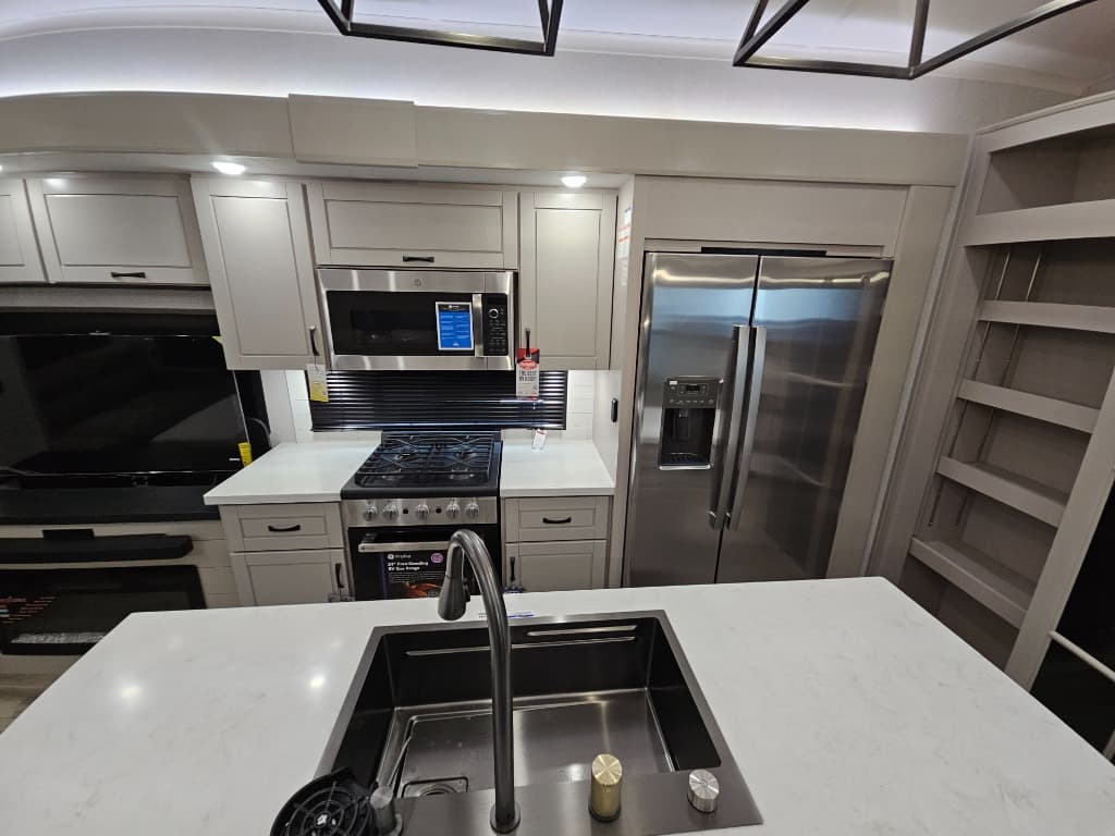 2026 Jayco 2026 Jayco North Point - thumbnail 24