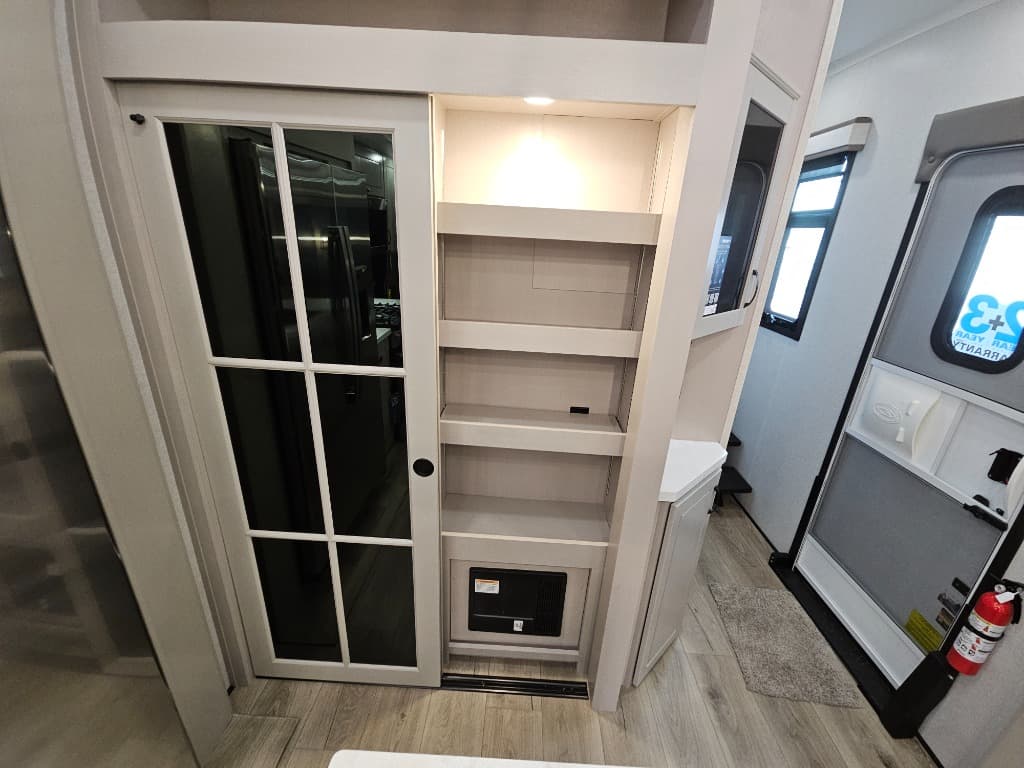 2026 Jayco 2026 Jayco North Point - thumbnail 35