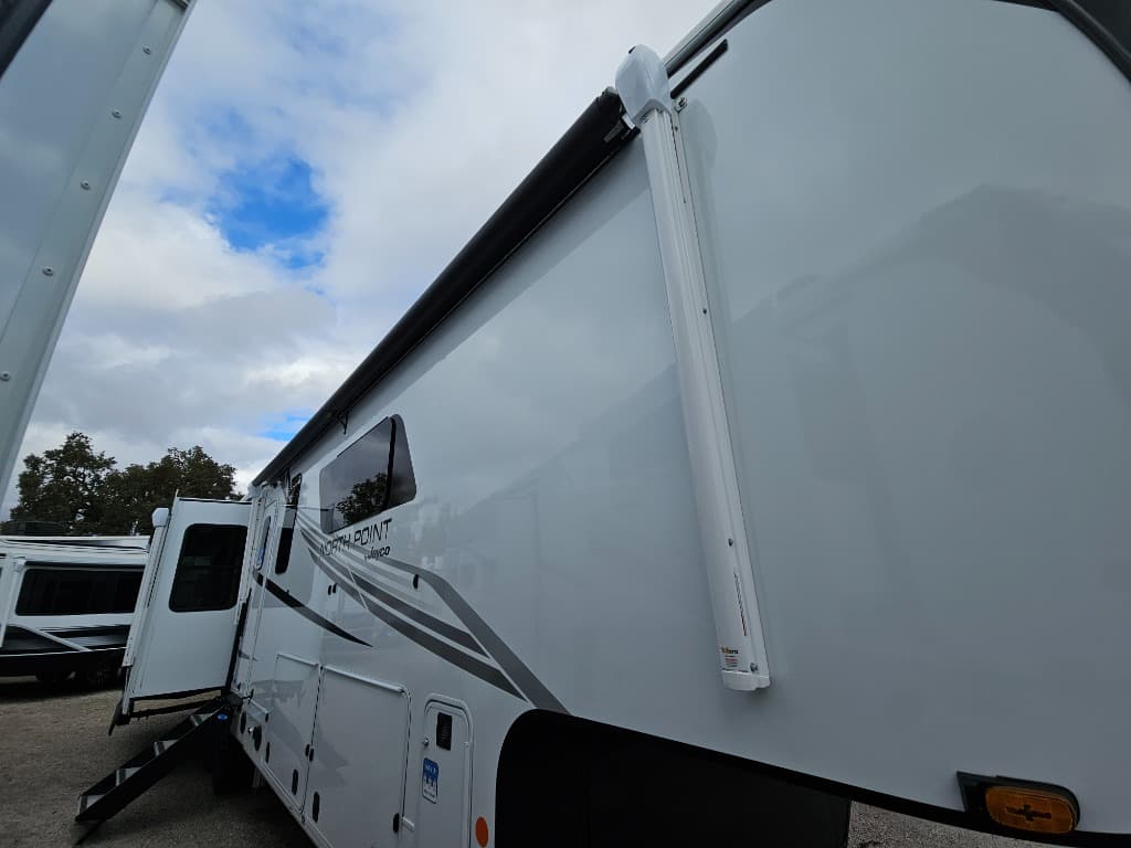2026 Jayco 2026 Jayco North Point - thumbnail 76