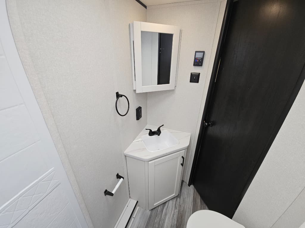 2026 Jayco 2026 Jayco Jay Flight SLX - thumbnail 36