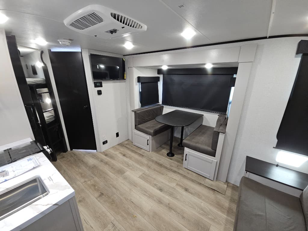 2026 Jayco 2026 Jayco Jay Feather - thumbnail 7