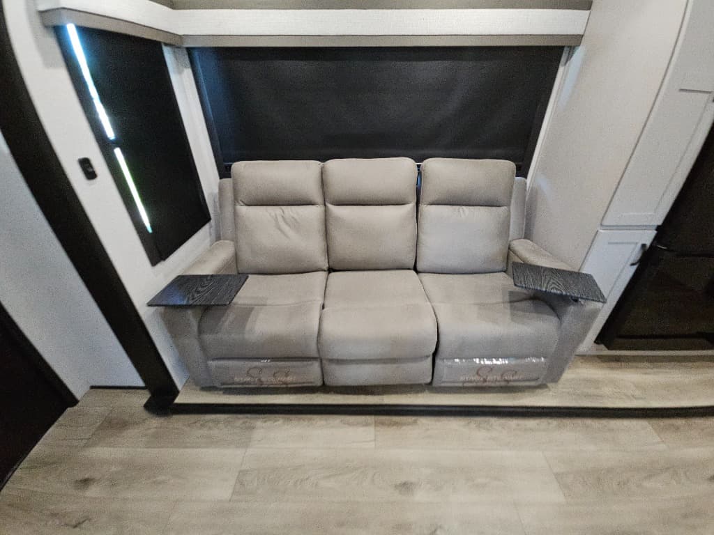 2026 Jayco 2026 Jayco Seismic - thumbnail 11