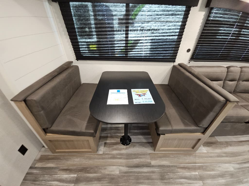 2026 Jayco 2026 Jayco Jay Flight SLX - thumbnail 13