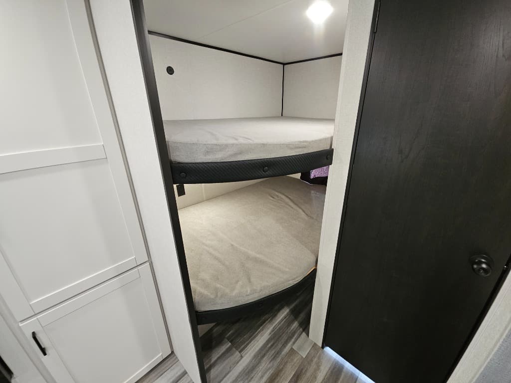 2026 Jayco 2026 Jayco Jay Flight SLX - thumbnail 18