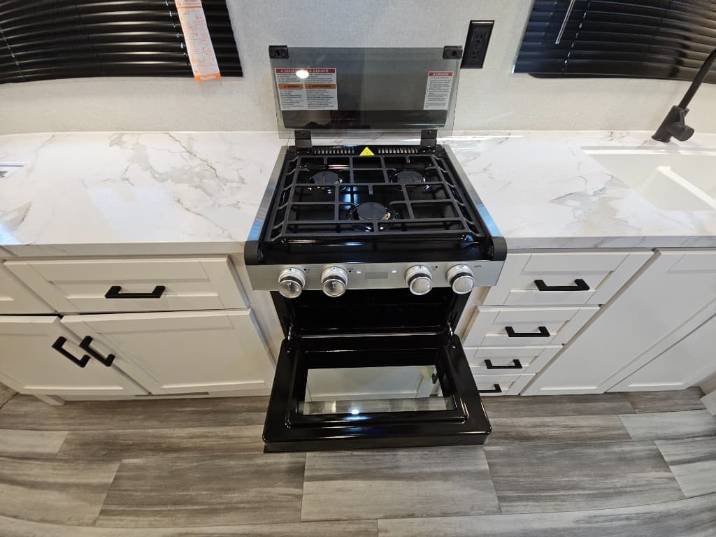 2026 Jayco 2026 Jayco Jay Flight SLX - thumbnail 34