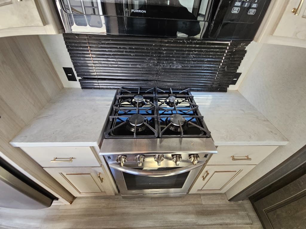 2022 Alliance RV 2022 Alliance RV Paradigm - thumbnail 13