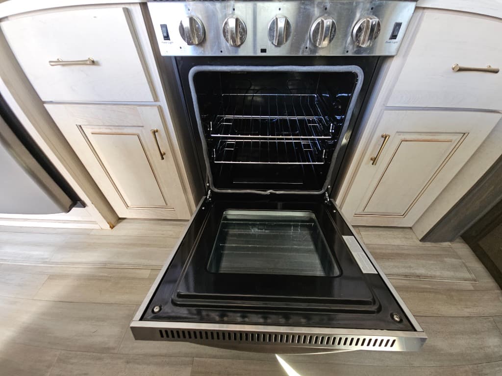 2022 Alliance RV 2022 Alliance RV Paradigm - thumbnail 14