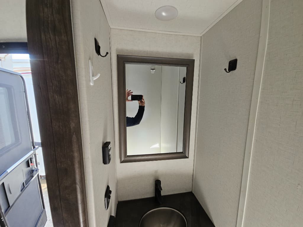 2022 Alliance RV 2022 Alliance RV Paradigm - thumbnail 33