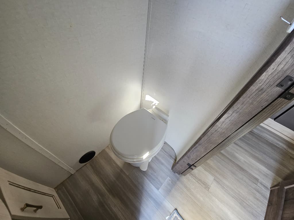 2022 Alliance RV 2022 Alliance RV Paradigm - thumbnail 36