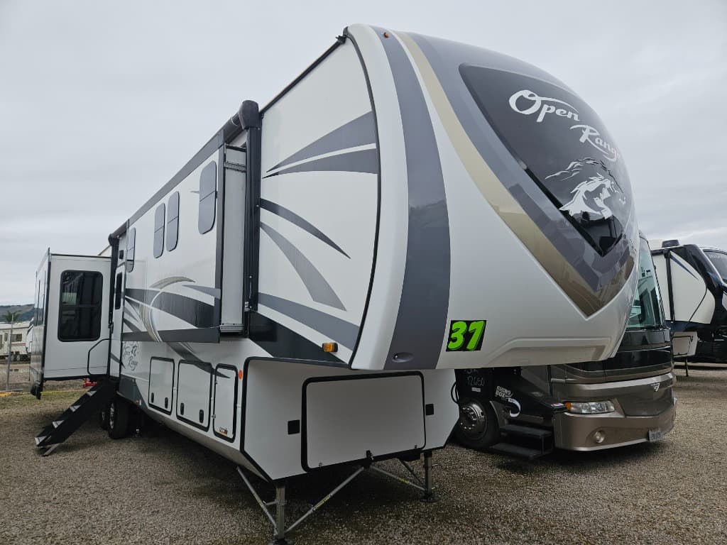 2022 Highland Ridge RV Open Range 379FBS