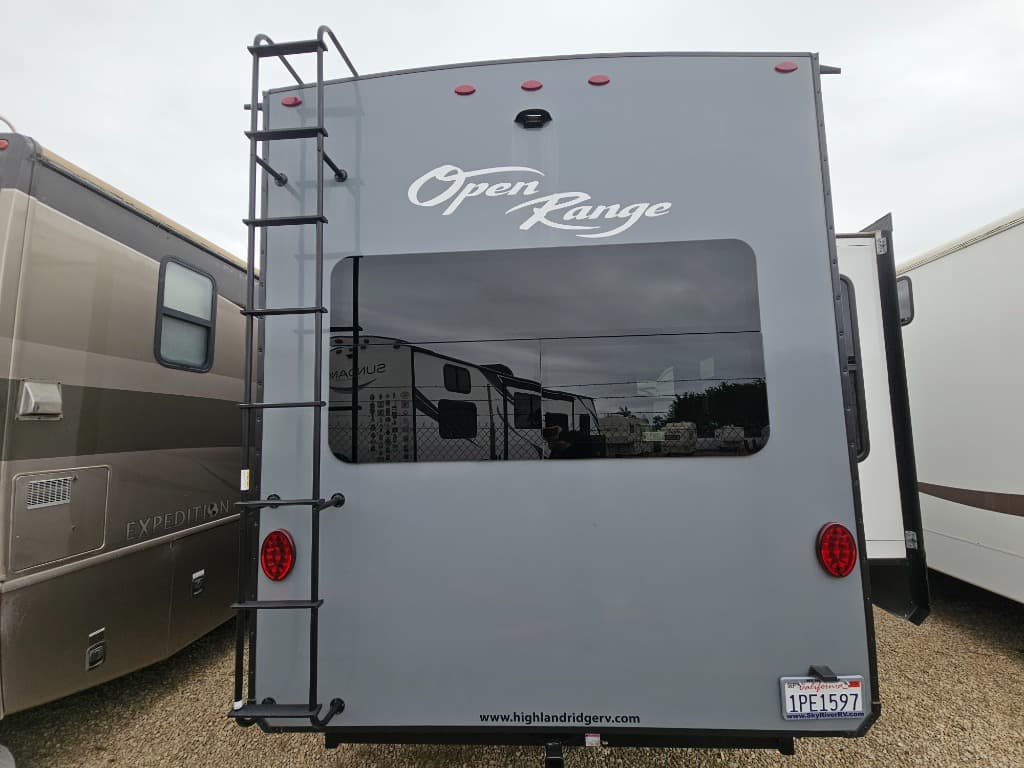 2022 Highland Ridge RV 2022 Highland Ridge RV Open Range - thumbnail 3
