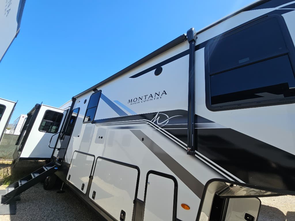 2025 Keystone RV 2025 Keystone RV Montana High Country - thumbnail 56