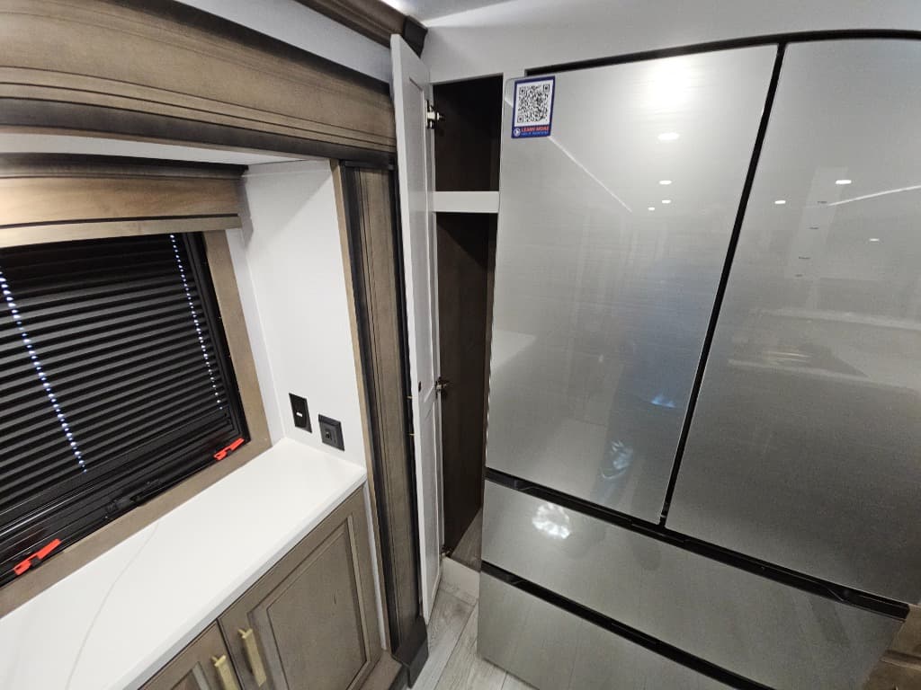 2026 Keystone RV 2026 Keystone RV Montana - thumbnail 22