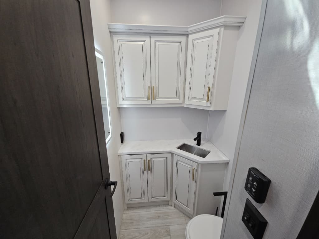 2026 Keystone RV 2026 Keystone RV Montana - thumbnail 33