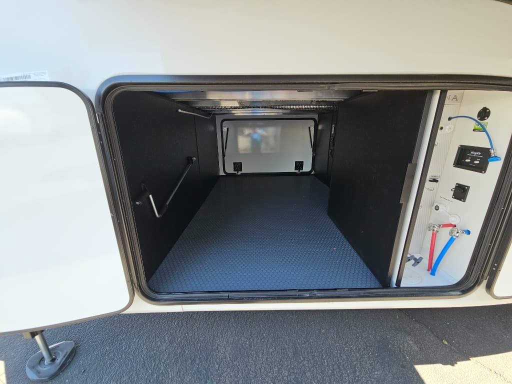 2026 Keystone RV 2026 Keystone RV Montana - thumbnail 69