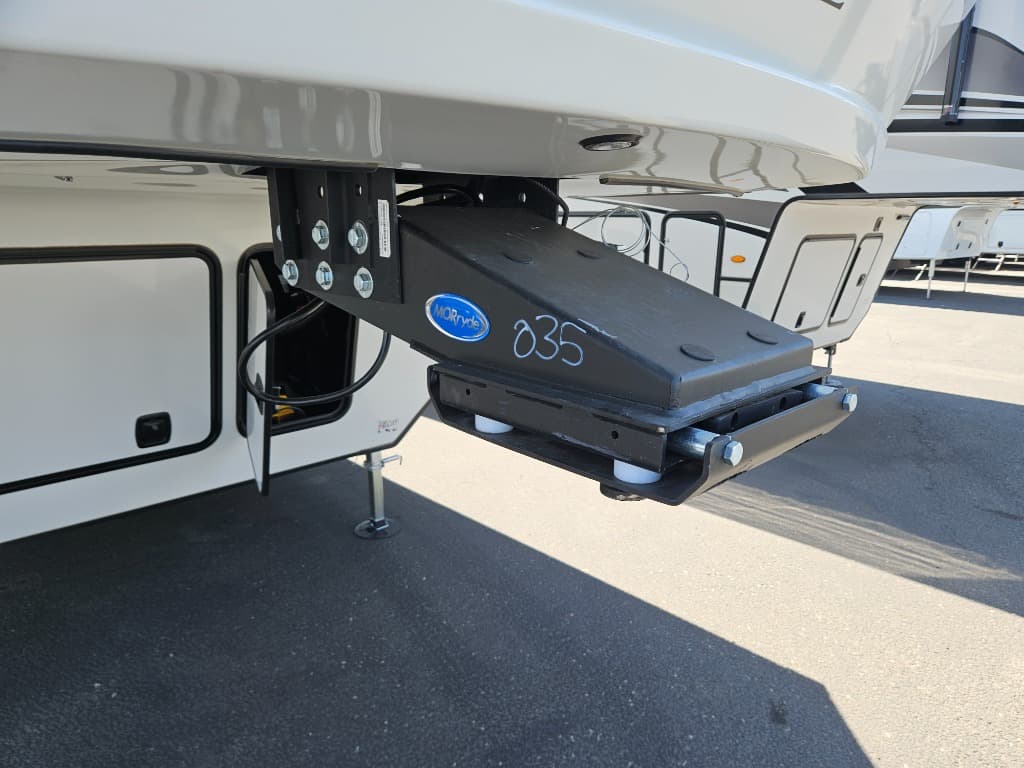 2026 Keystone RV 2026 Keystone RV Montana High Country - thumbnail 8