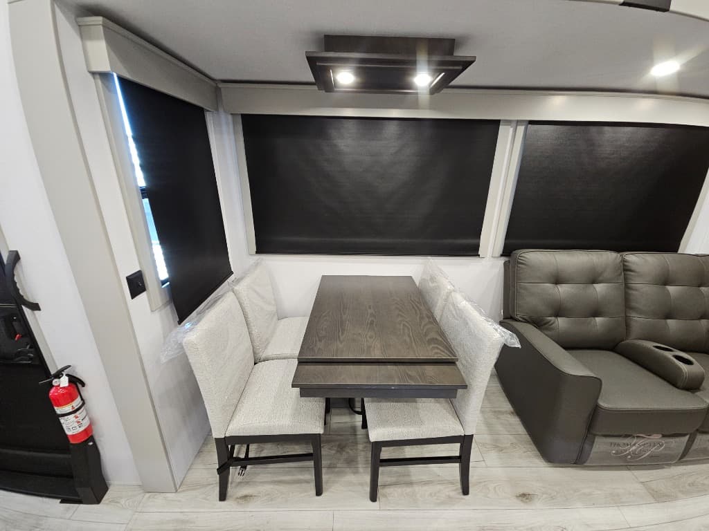 2026 Keystone RV 2026 Keystone RV Montana High Country - thumbnail 25