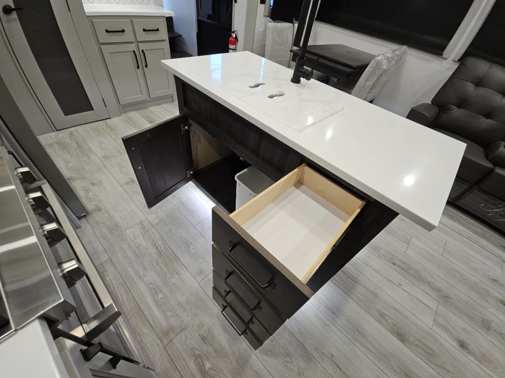 2026 Keystone RV 2026 Keystone RV Montana High Country - thumbnail 46