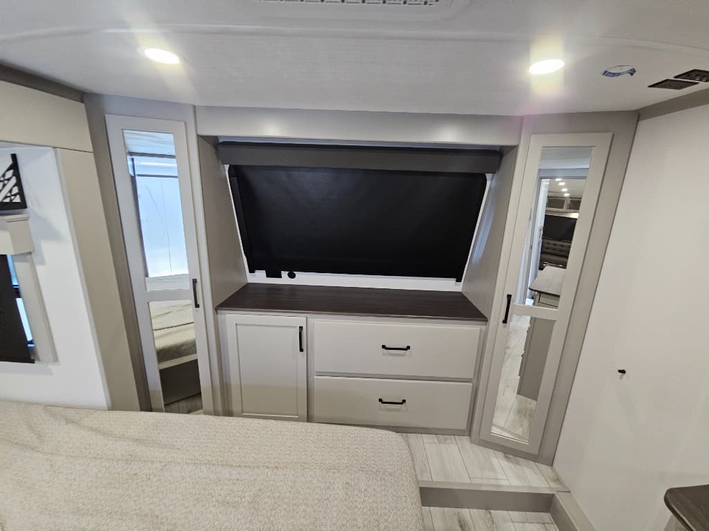 2026 Keystone RV 2026 Keystone RV Montana High Country - thumbnail 55