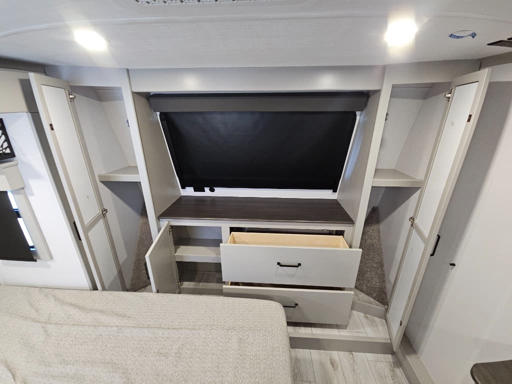 2026 Keystone RV 2026 Keystone RV Montana High Country - thumbnail 56