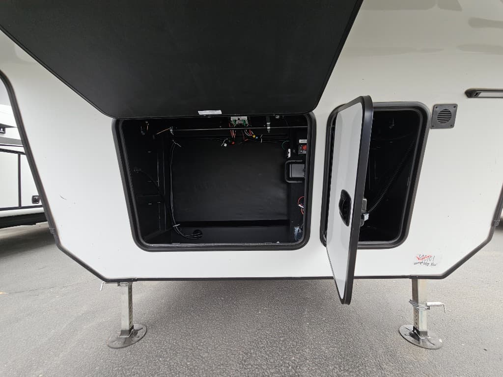 2026 Keystone RV 2026 Keystone RV Montana High Country - thumbnail 54