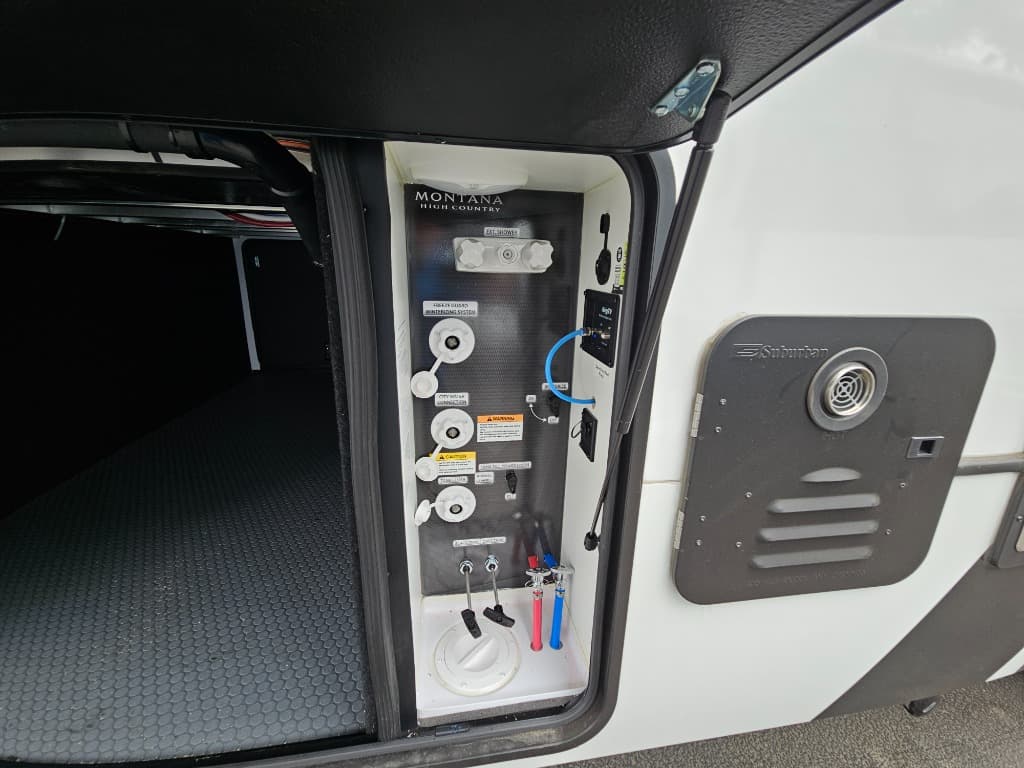 2026 Keystone RV 2026 Keystone RV Montana High Country - thumbnail 69