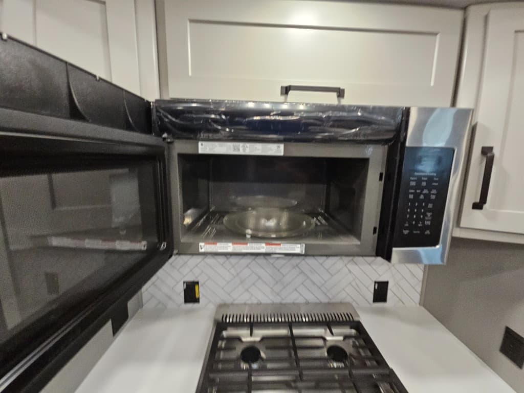 2026 Keystone RV 2026 Keystone RV Montana High Country - thumbnail 26