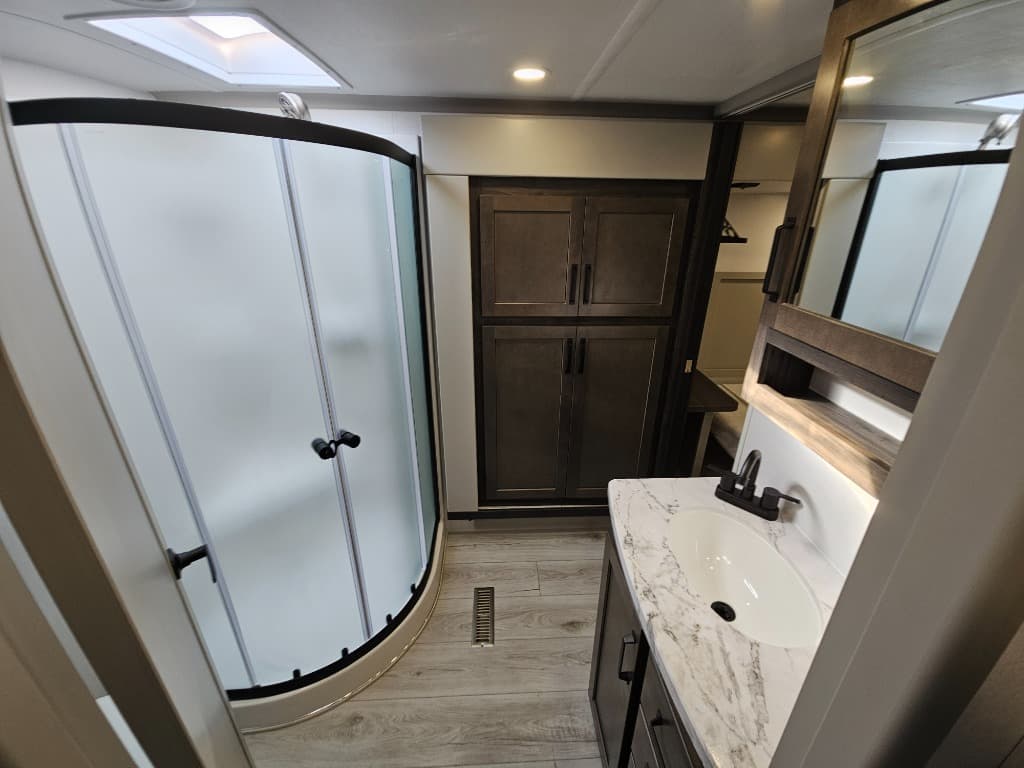 2026 Keystone RV 2026 Keystone RV Montana High Country - thumbnail 36