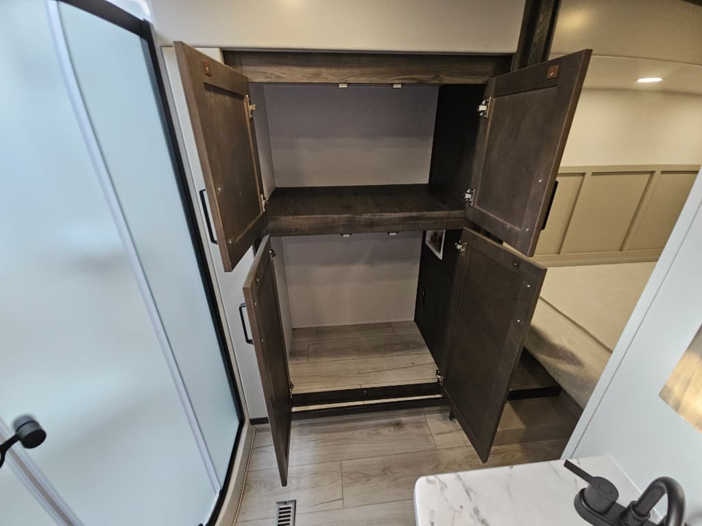 2026 Keystone RV 2026 Keystone RV Montana High Country - thumbnail 37