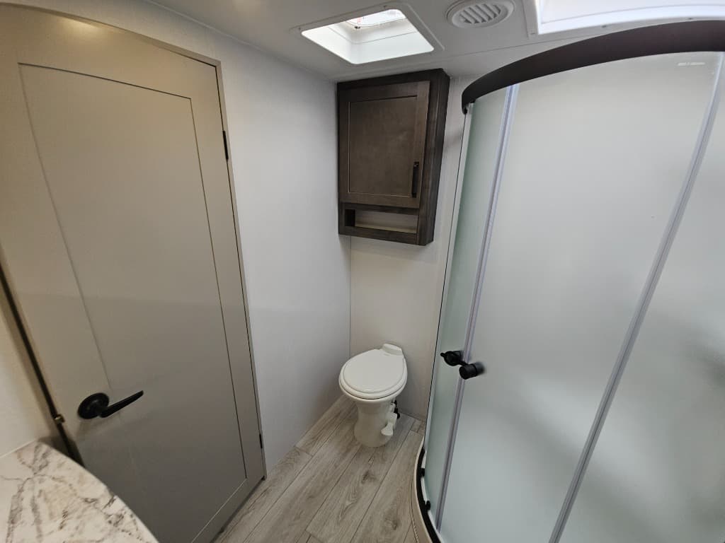 2026 Keystone RV 2026 Keystone RV Montana High Country - thumbnail 38