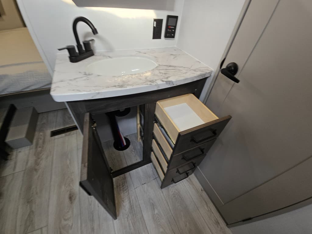 2026 Keystone RV 2026 Keystone RV Montana High Country - thumbnail 45