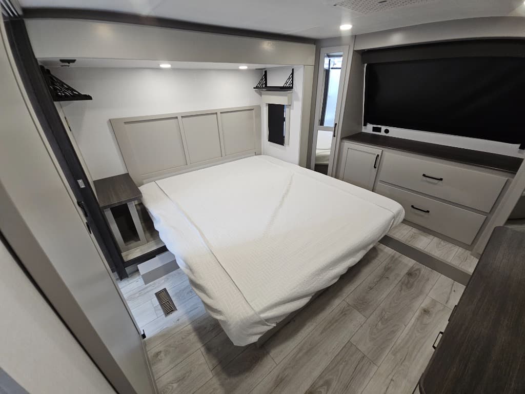 2026 Keystone RV 2026 Keystone RV Montana High Country - thumbnail 46