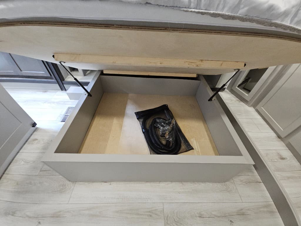 2026 Keystone RV 2026 Keystone RV Montana High Country - thumbnail 48