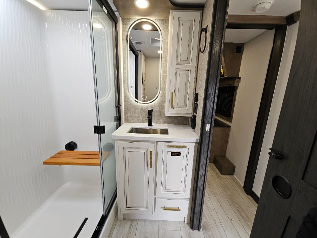 2026 Keystone RV 2026 Keystone RV Montana - thumbnail 44