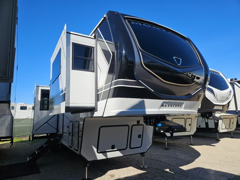 2026 Keystone RV Montana 3761FL