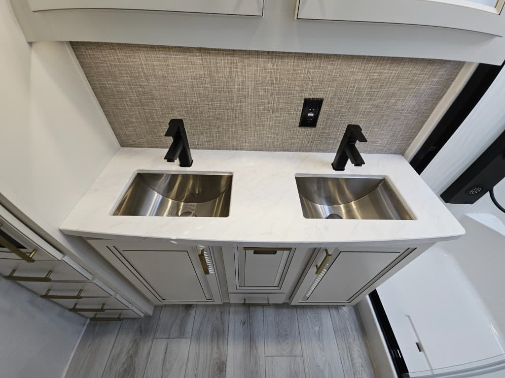 2026 Keystone RV 2026 Keystone RV Montana - thumbnail 51