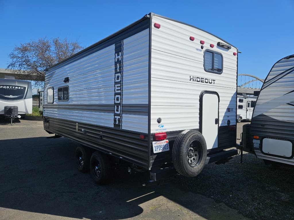 2023 Keystone RV 2023 Keystone RV Hideout - thumbnail 3