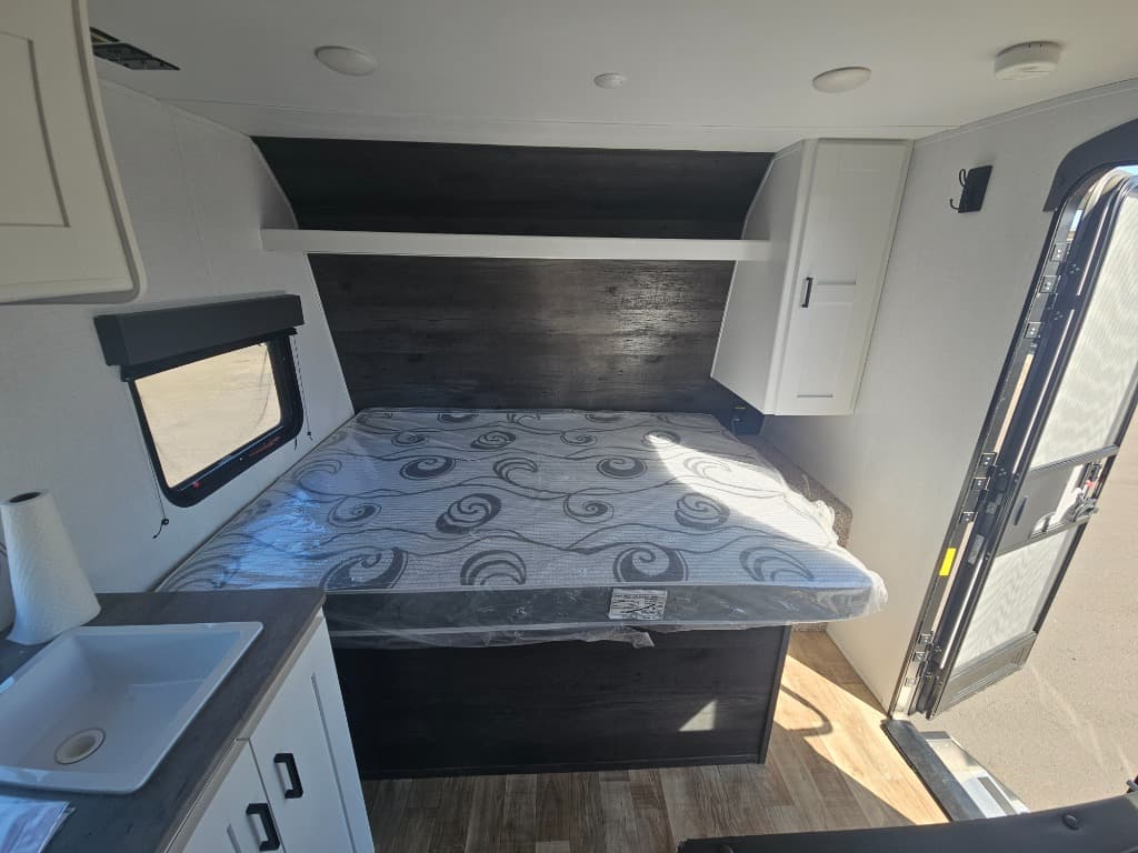 2023 Keystone RV 2023 Keystone RV Hideout - thumbnail 8