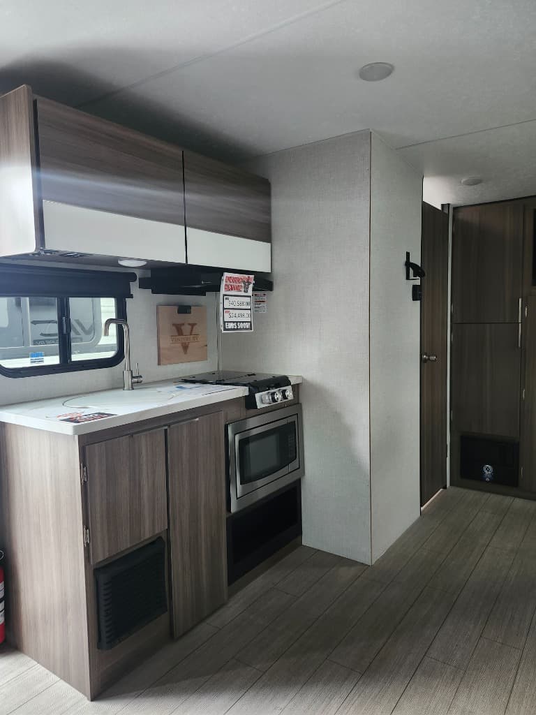 2025 Venture RV 2025 Venture RV Sonic Lite - thumbnail 12