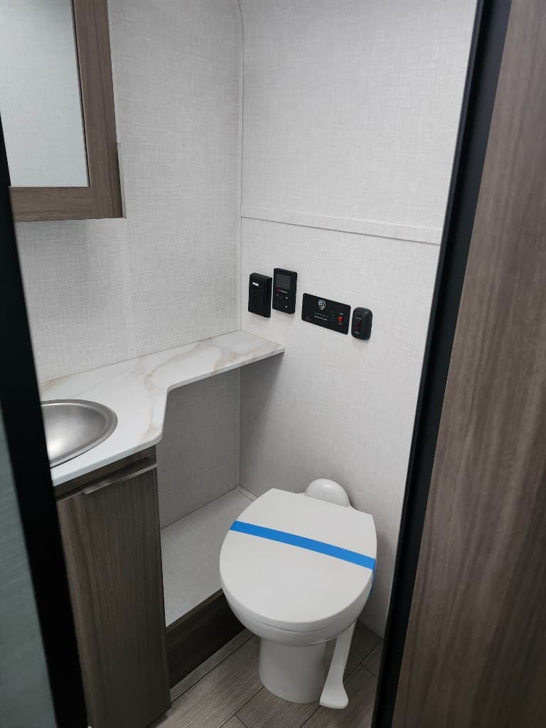 2025 Venture RV 2025 Venture RV Sonic Lite - thumbnail 17