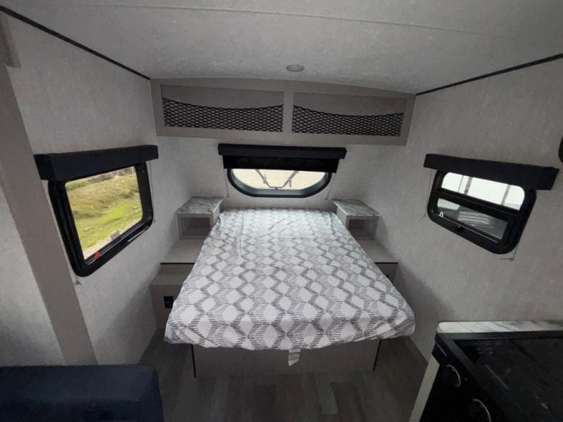 2025 Coachmen 2025 Coachmen Remote - thumbnail 9