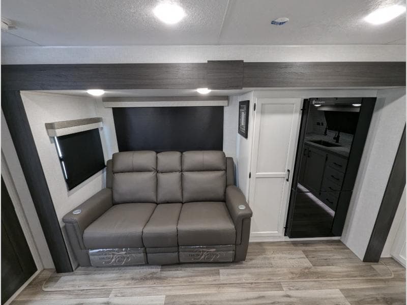 2025 Venture RV 2025 Venture RV Stratus - thumbnail 9